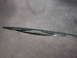 Blade Wiper 27 1/2 Inch - Carbody