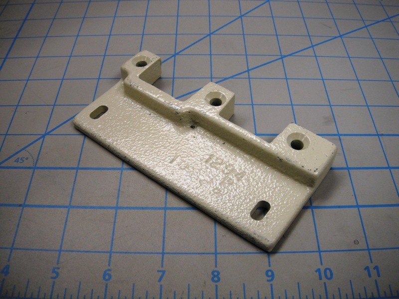 Keeper Door Lock - Carbody
