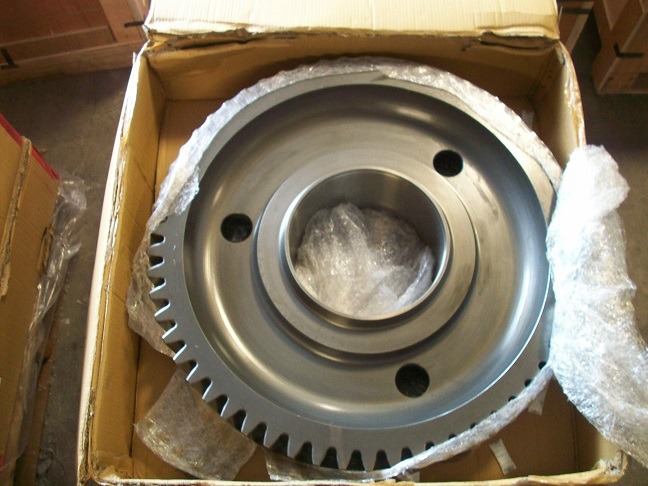 Bull Gear 58T - Electrical Rotating - Traction Motor