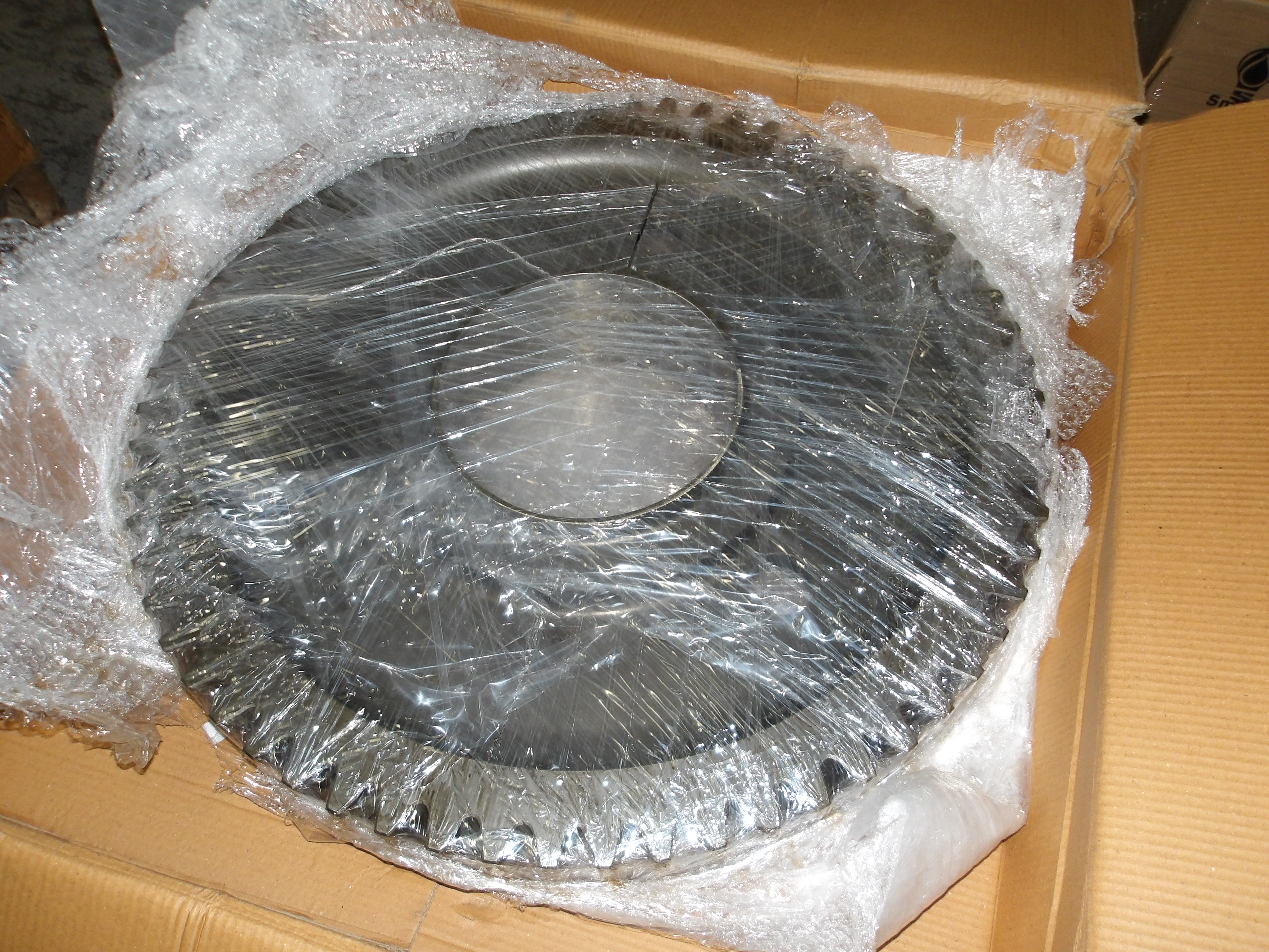 Bull Gear 63T - Electrical Rotating - Traction Motor