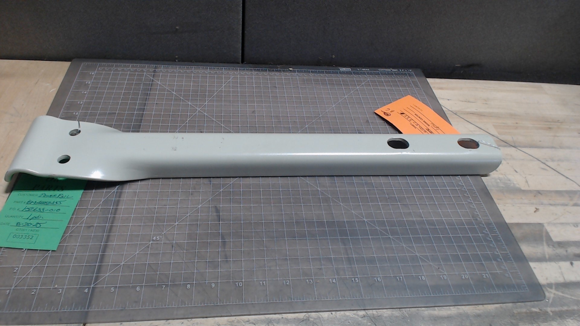 Support, Handrail - Carbody