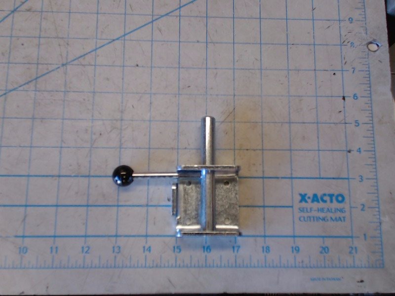 Latch Assembly - Carbody