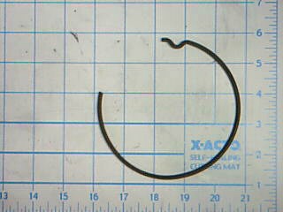 Retainer - Compressor