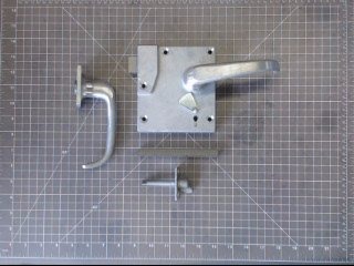 Latch Door Keyed Lock 5 Inch Handle - Carbody