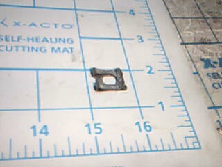 Clip Retaining Connecting Rod - Carbody
