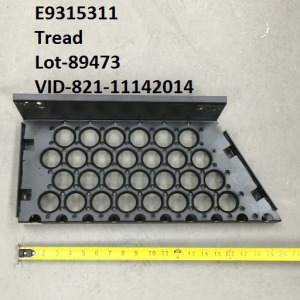 Tread, Grey - Carbody
