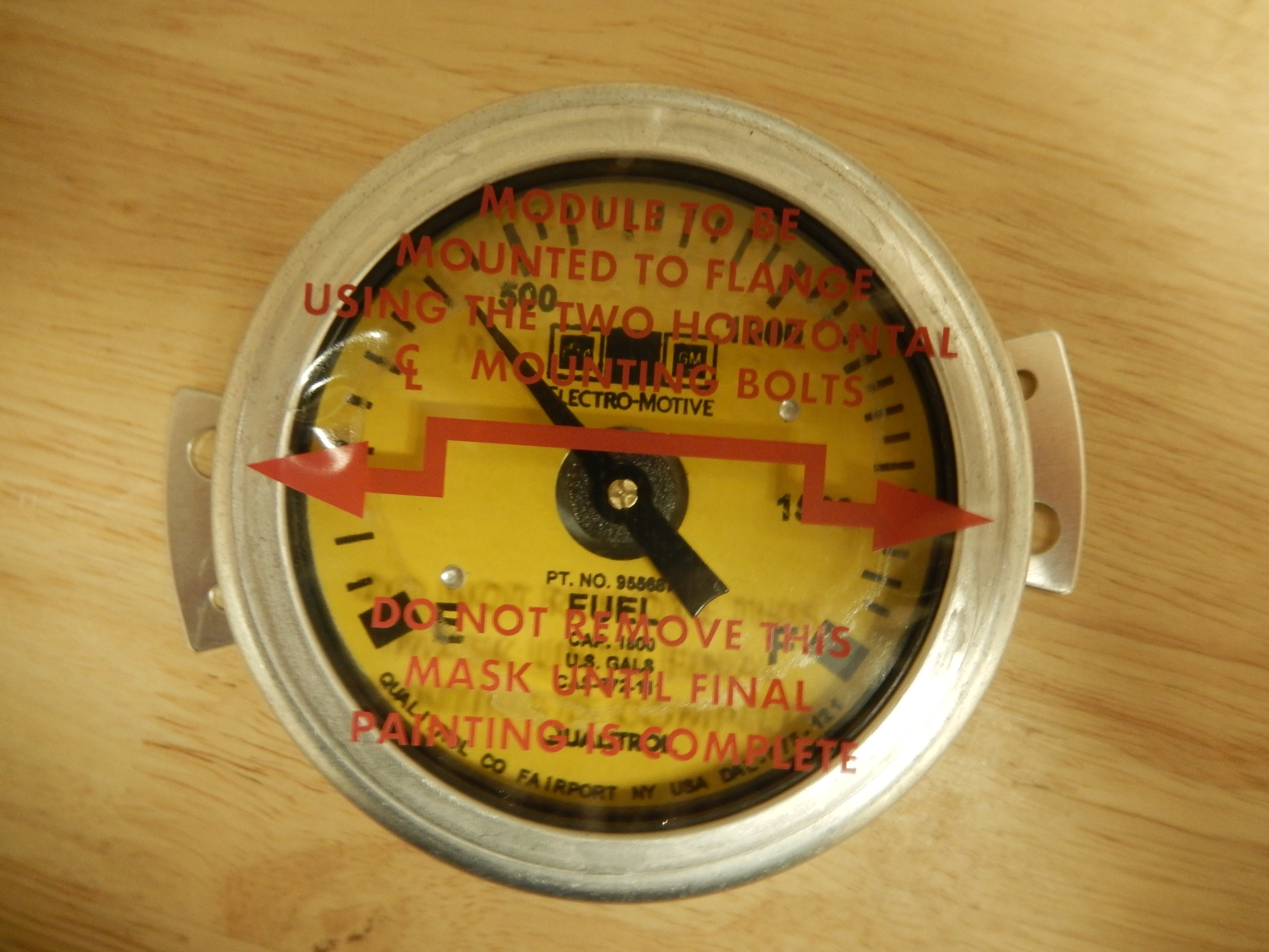 Case Assembly, Fuel Gauge, 1800 gallons - Carbody