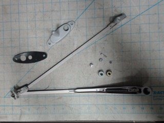 Wiper Arm - Carbody
