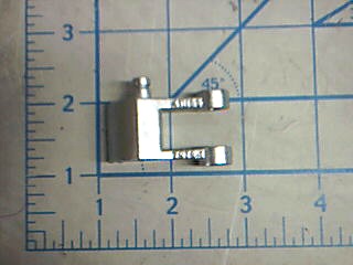 Pivot Latch - Carbody