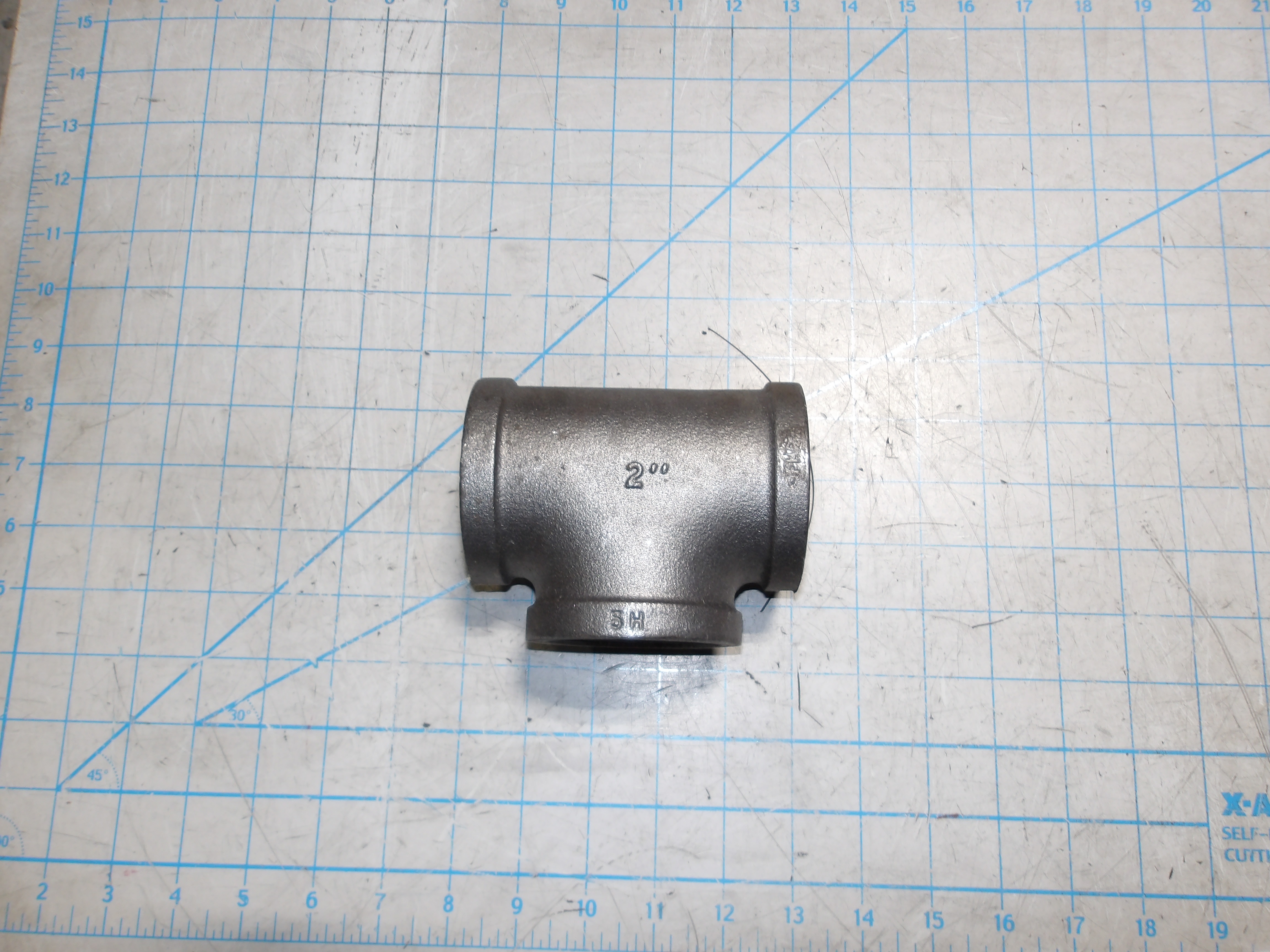 Threaded Tee - Fastener