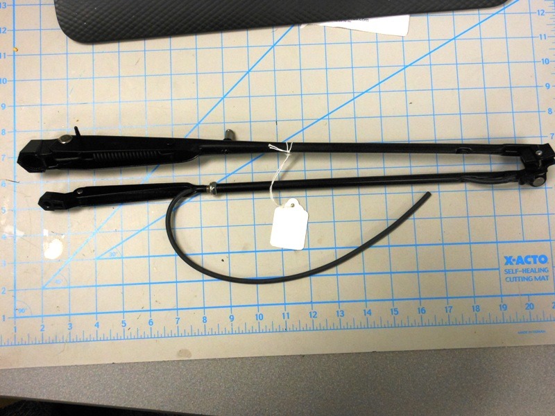 Wiper Arm 18 inch pantograph - Carbody