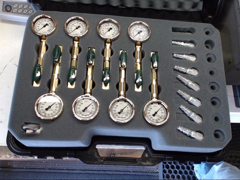 Compression Tester Set - Tools