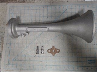 Horn - Carbody